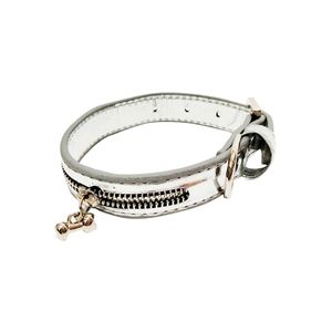 Collar Pvc C/Cierre Y Aplique 20Mmx32Cm